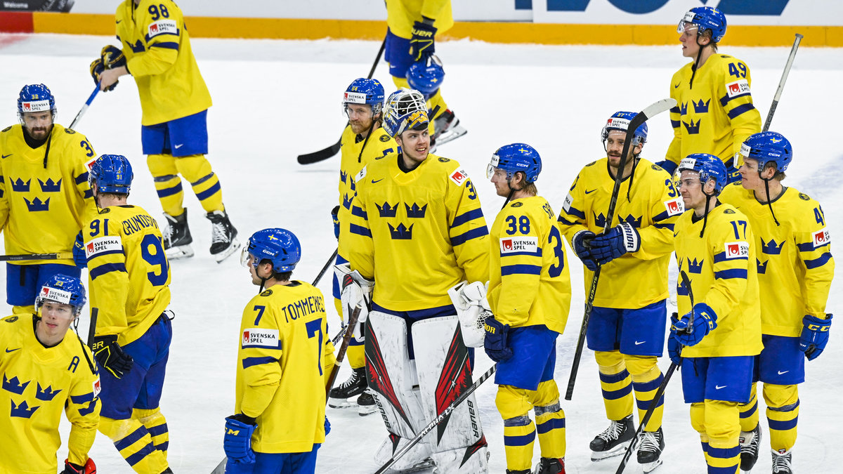 Sveriges Tre Kronor möter Frankrike.