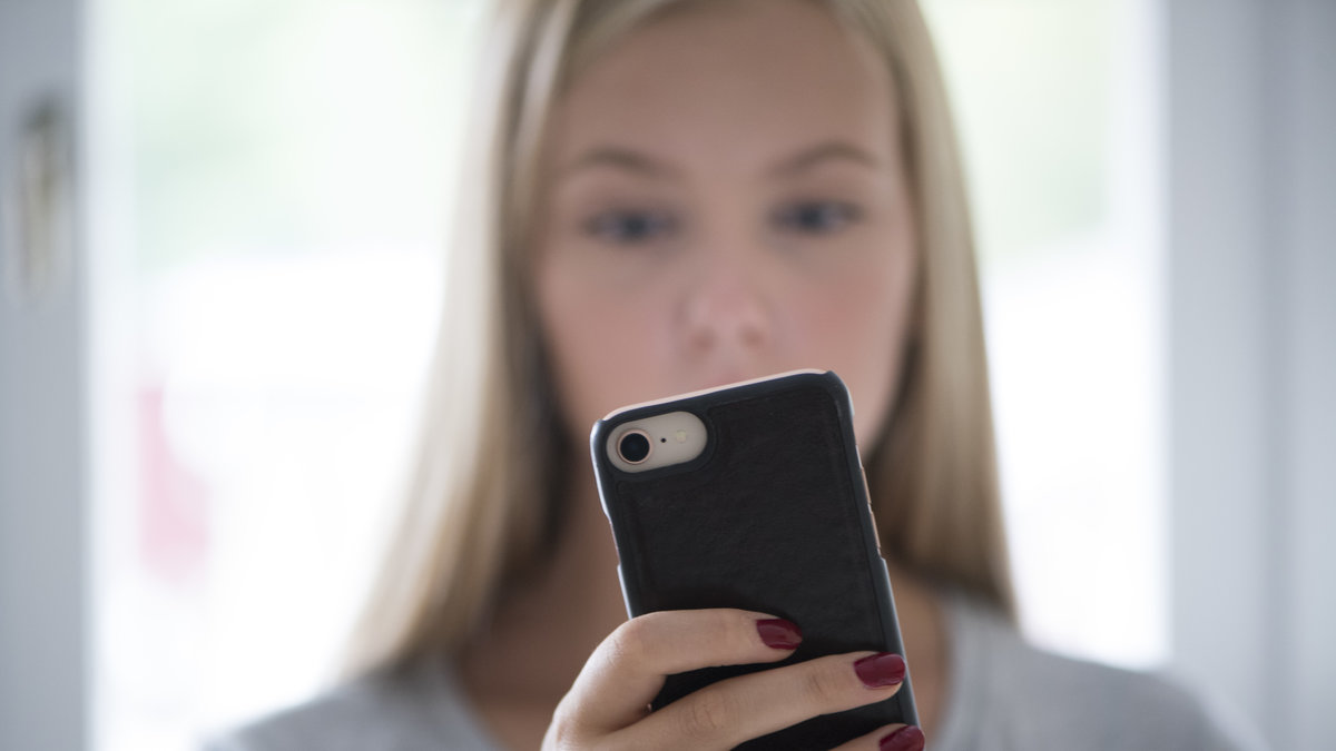 Nu inför Facebook och Instagram avgift.