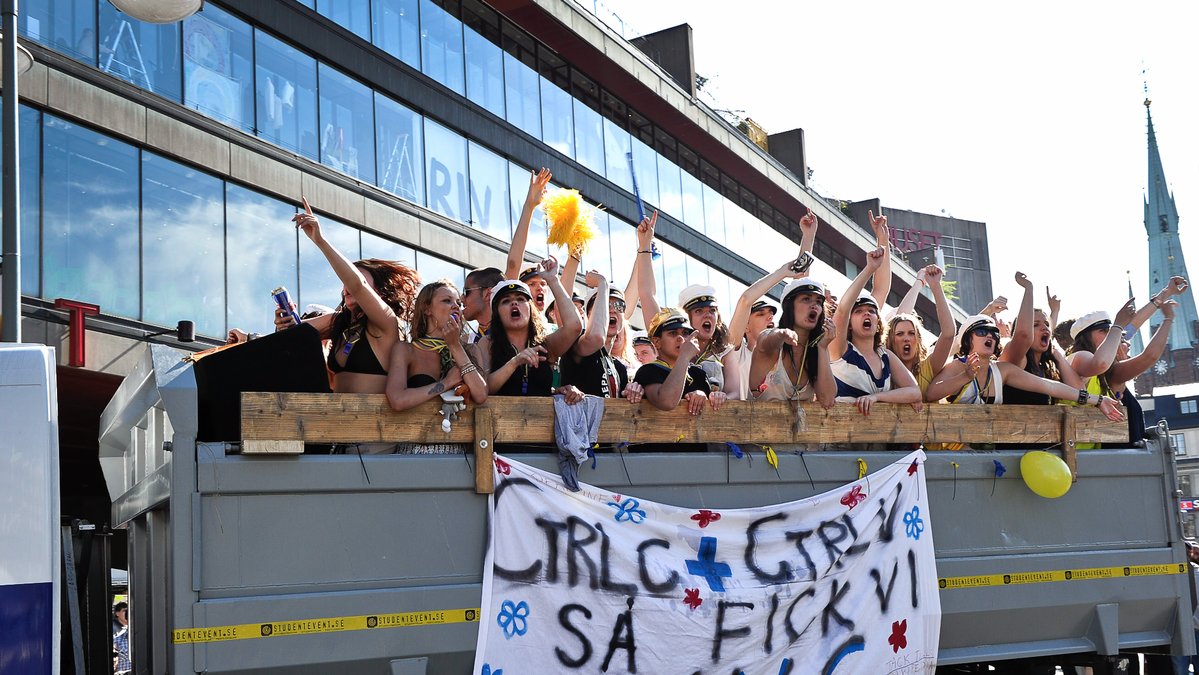 Studentflak förbjuds