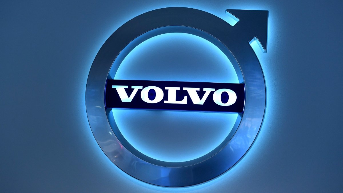​Volvo Cars återkallar 73 000 laddhybrider. 8 000 av dem finns i Sverige