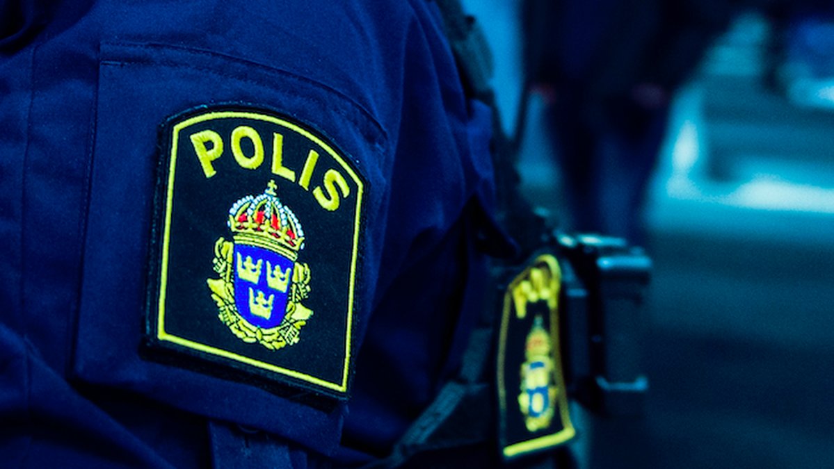 Polis