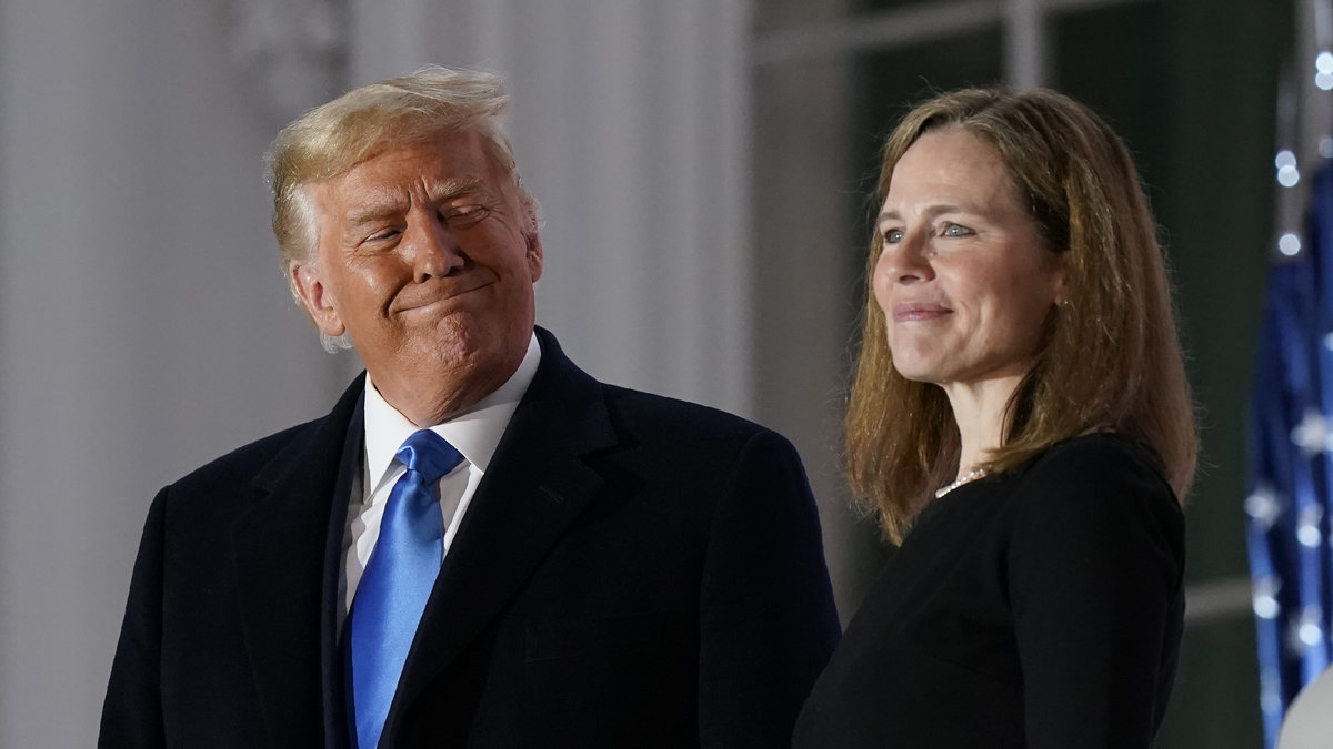Amy Coney Barett är ny USA:s nya HD-domare 