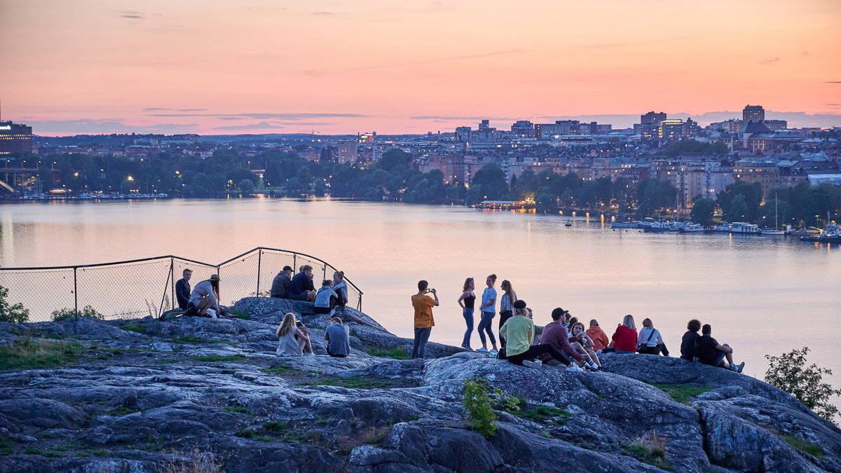 Kan du para ihop låttexten med sommarplågorna?