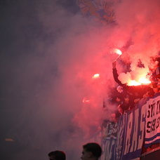 Pyro på läktaren under Göteborgsderbyt.