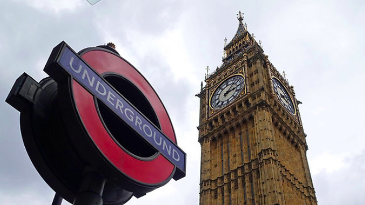 Mordet på 36-åringen i London inträffade på julafton 2019.