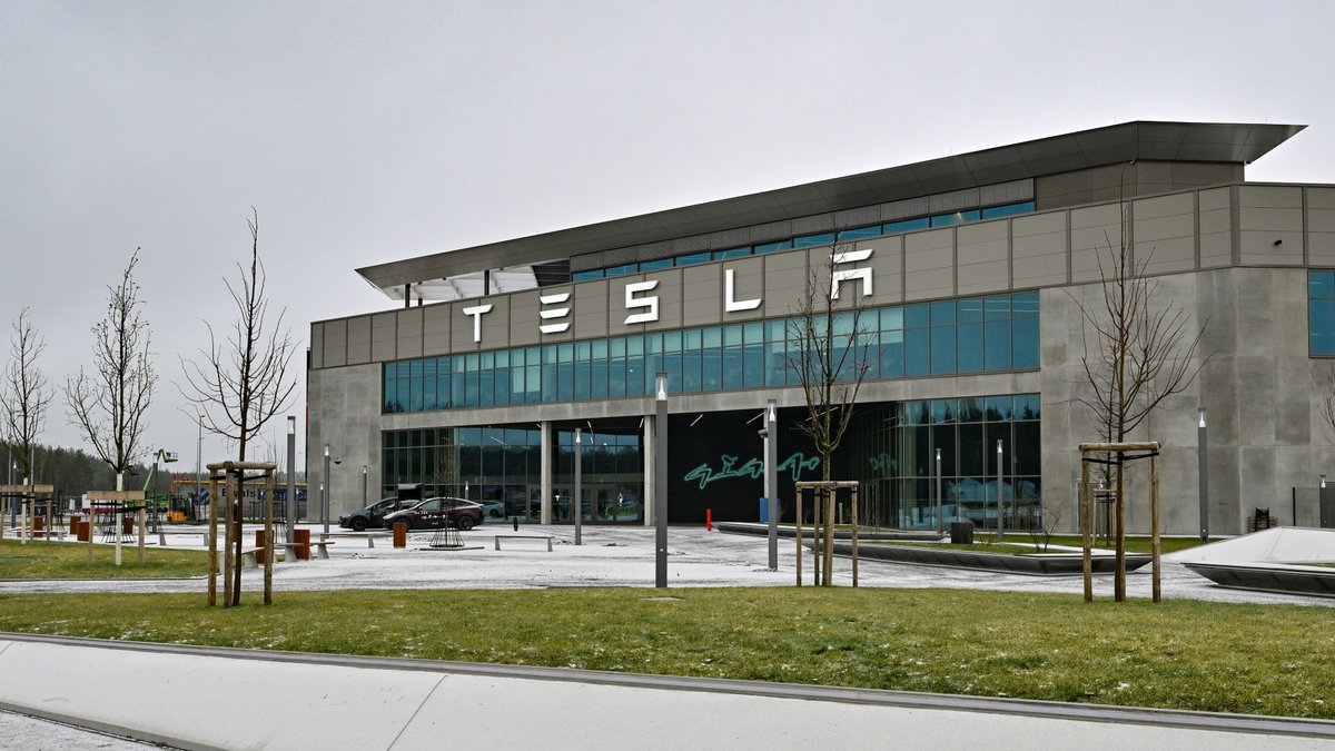 Tesla