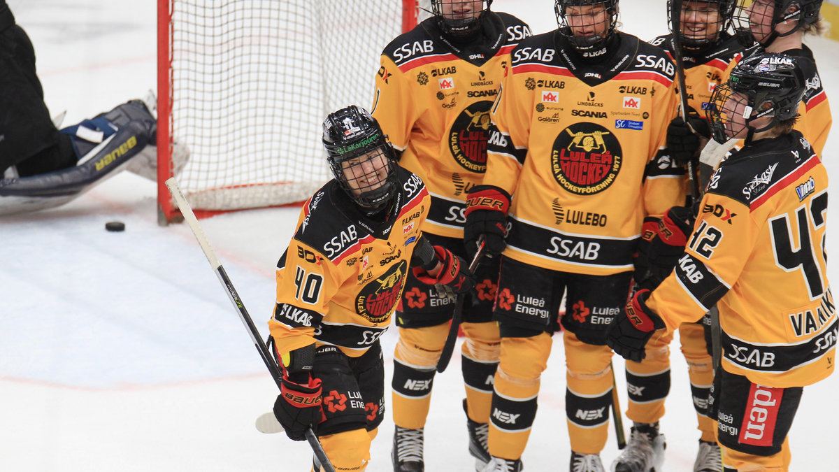 Otäcka scener i SDHL-finalen: Spelare skuren vid halsen av skridsko 