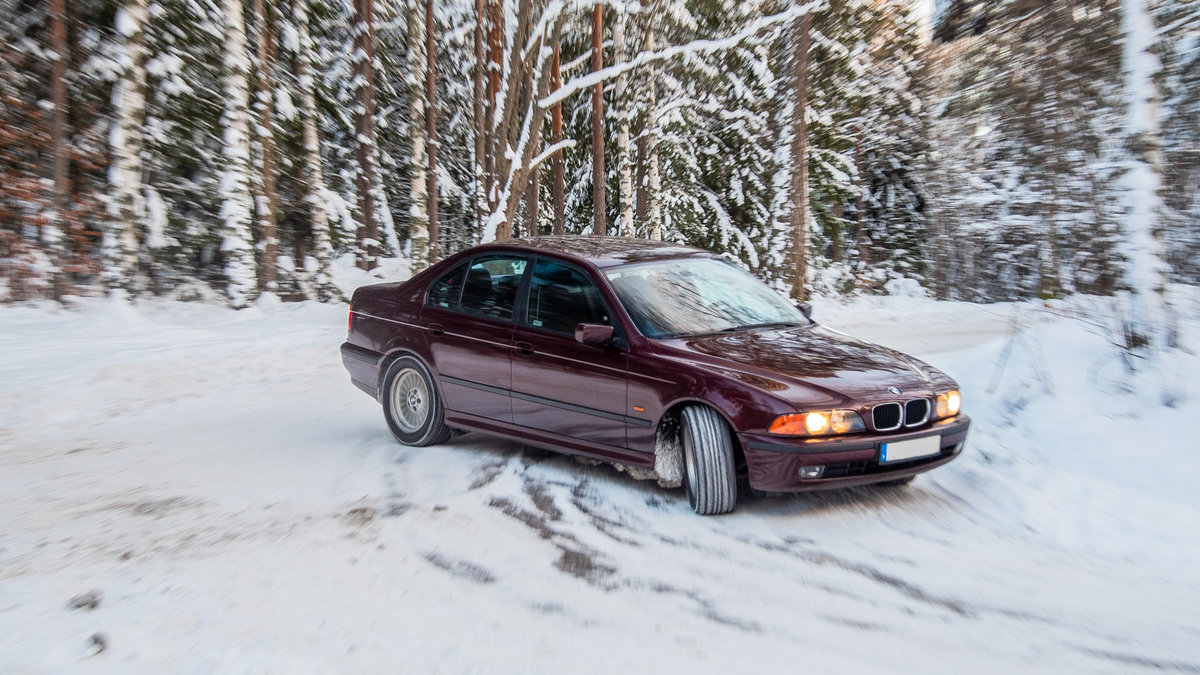 BMW på sladd