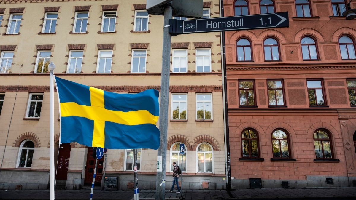 Bostadshus, svensk flagga