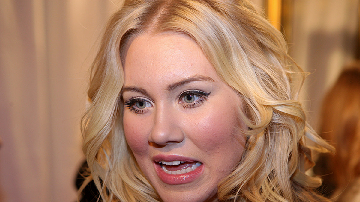 Isabella Blondinbella Löwengrip