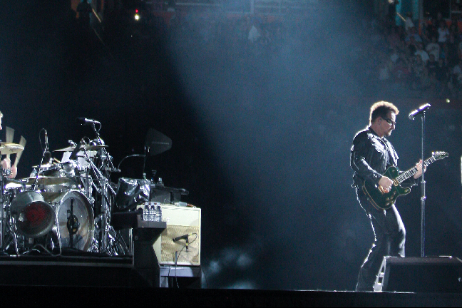 Blind man fick spela med U2