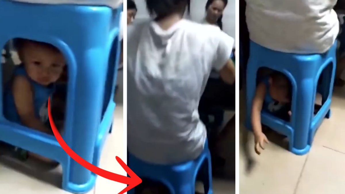 Bilder från videon som visar hur sonen sitter under pallen. Mamman sitter på pallen.