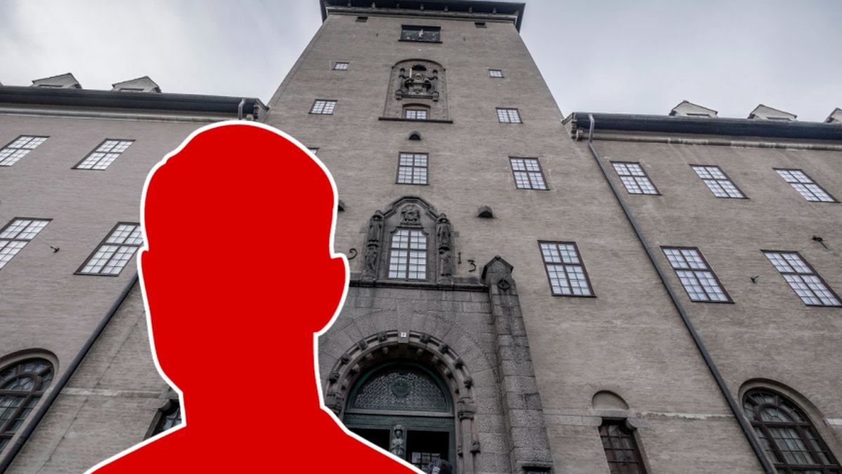 Den högt uppsatte myndighetschefen häktas.