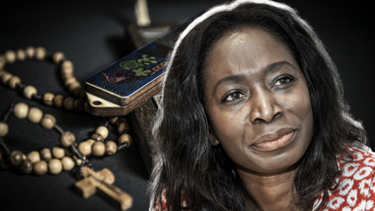 Liberalerna vill sätta stopp för bönestunder under skolrasterna.