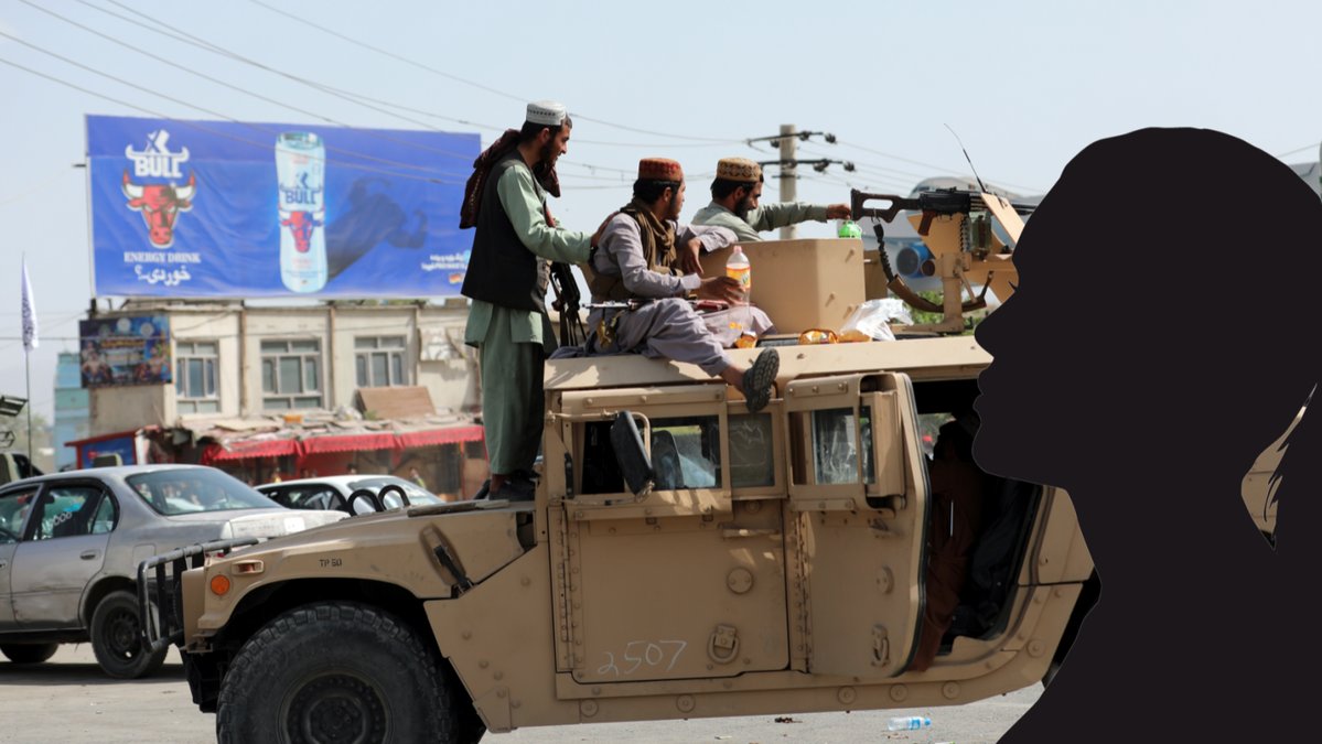 En 24-årig kvinna vittnar om att situationen redan förändrats för kvinnor i Kabul.