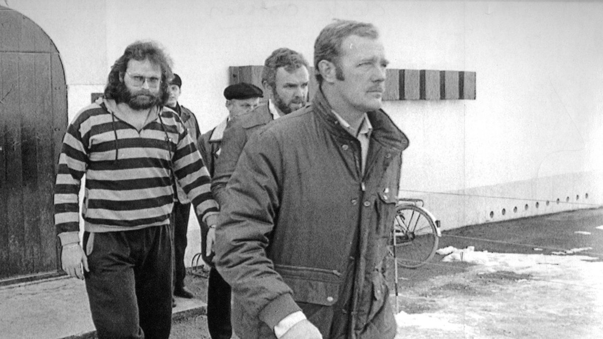 Clark Olofsson vill gifta sig i Belgien.