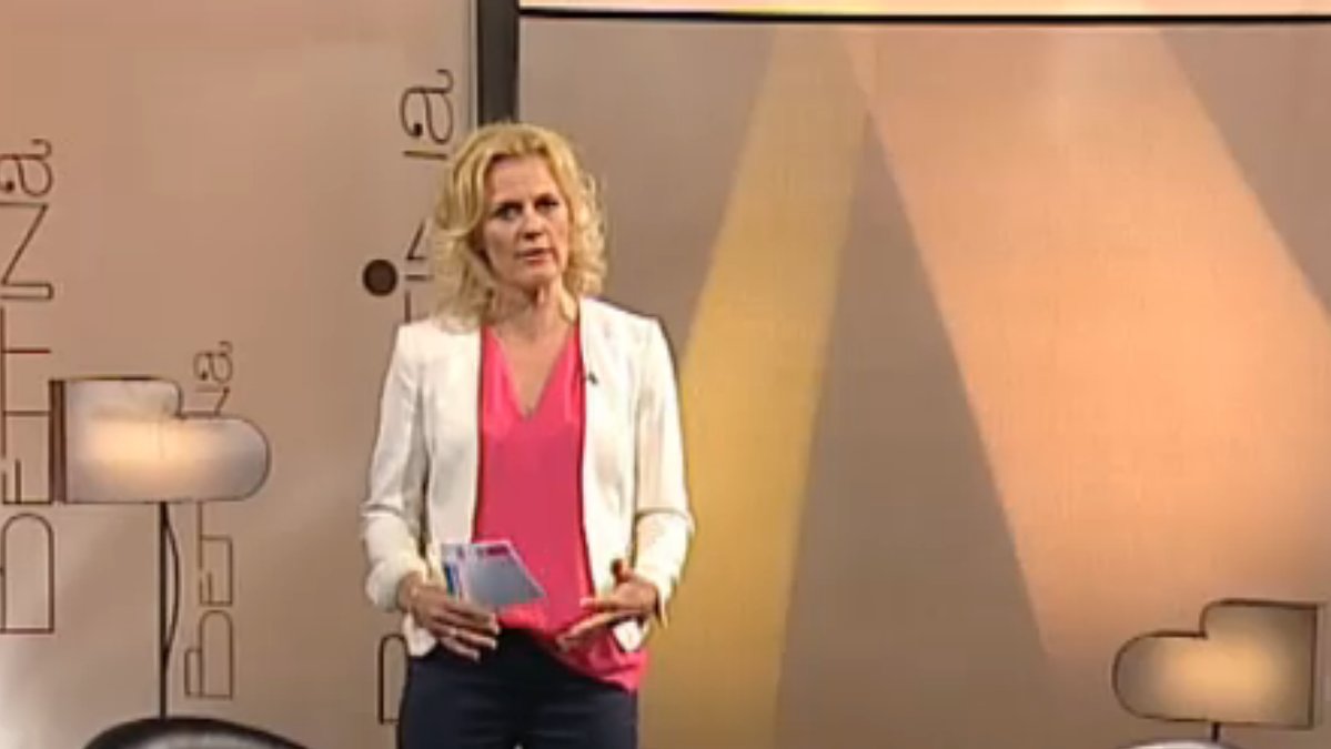 Protest på twitter om svensk/finska