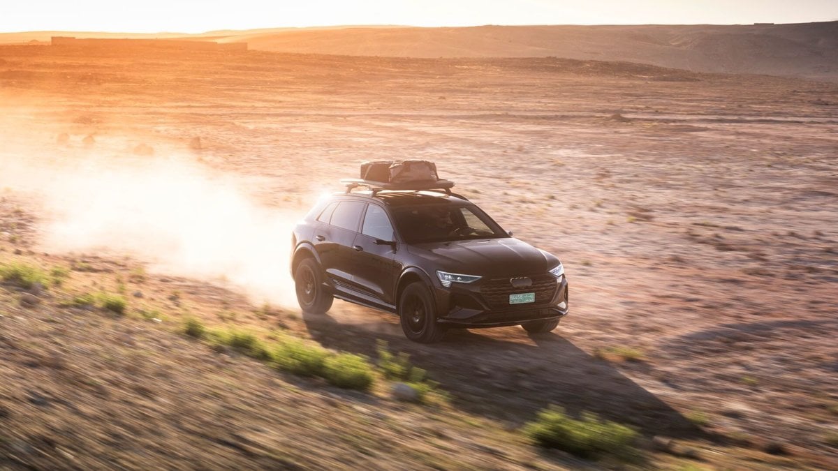 Audi Q8 e-tron edition Dakar