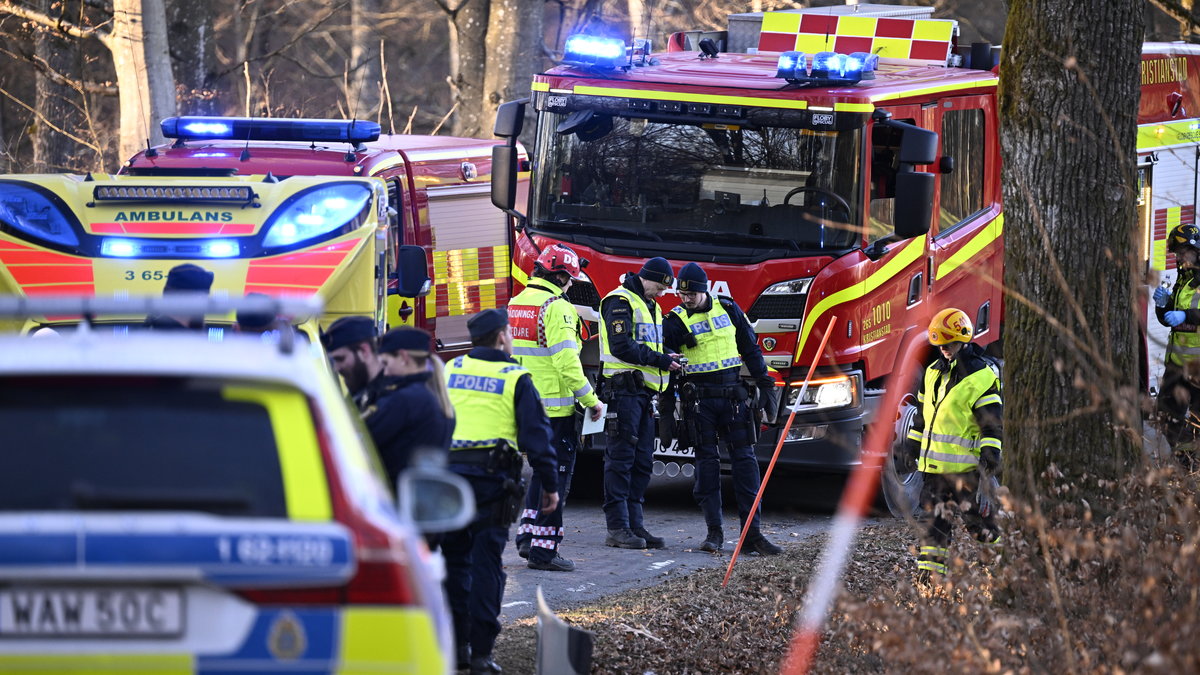 Sju tonåringar till sjukhus efter bilolycka – flera kritiskt skadade