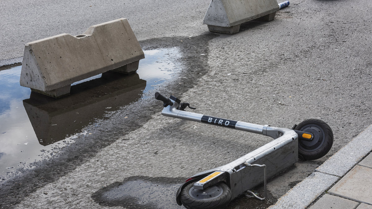 Nu blir det inga fler elsparkcyklar i Paris. 