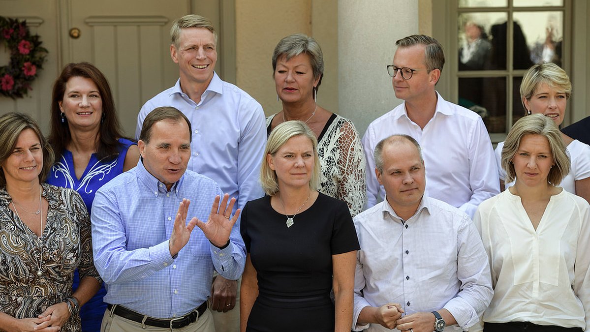 Stefan Löfven och regeringen på Harpsund