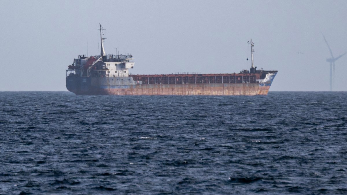 Fartyget utanför Trelleborg.