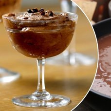 Bilder på chokladpudding.