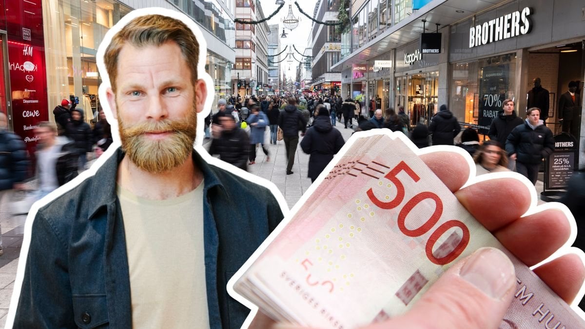 Magnus Hjelmér, folk i rörelse på Drottninggatan i Stockholm och kontanter i en hand