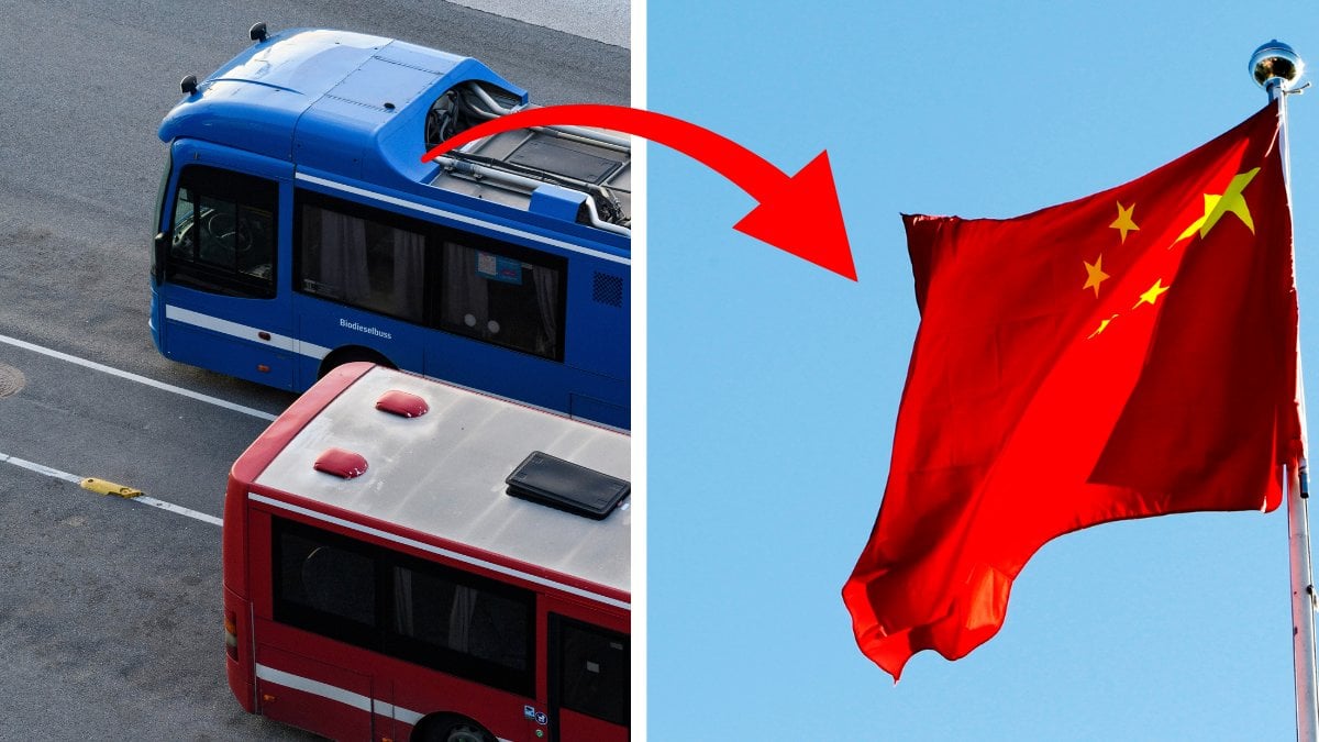Buss till vänster, kinas flagga till höger.