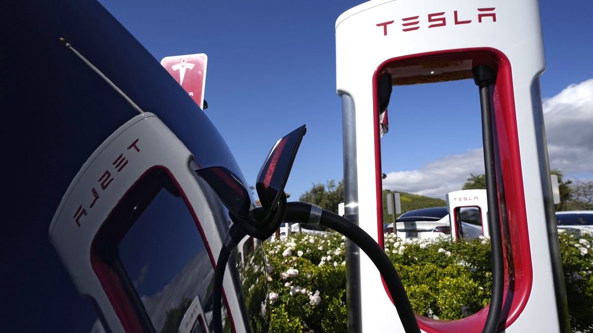 Tesla app