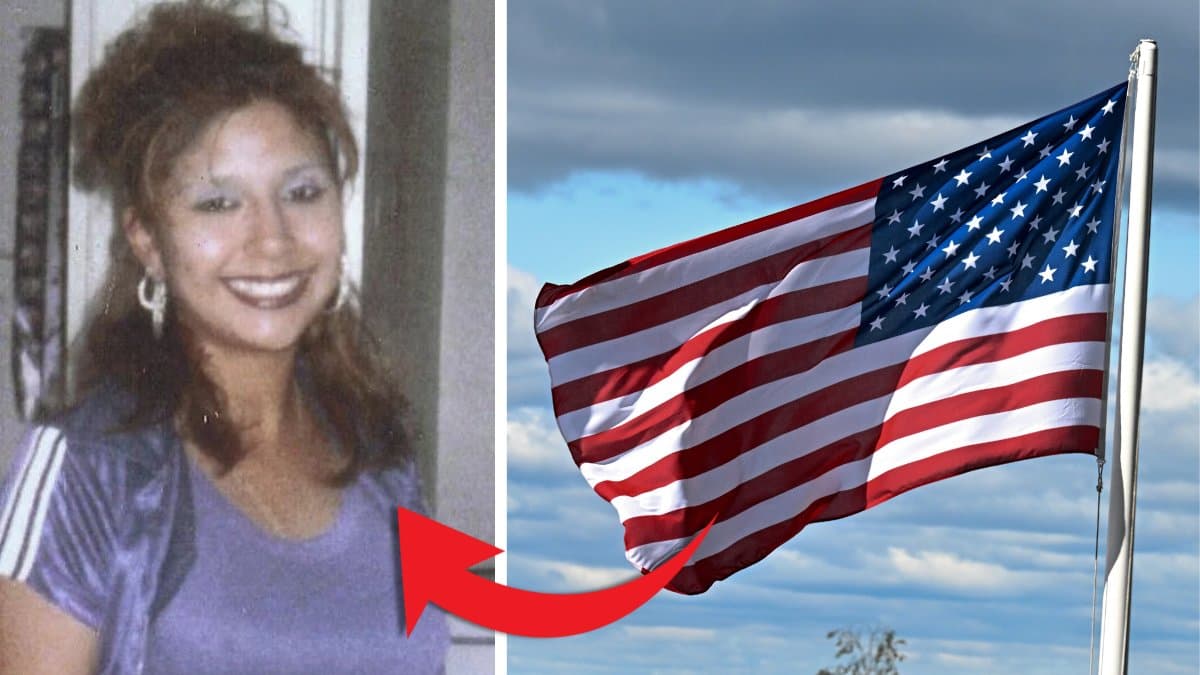 Kvinna och amerikanska flaggan.