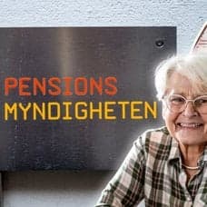Pensionsmyndigheten, pengar och en kvinna.