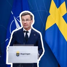 Ulf Kristersson vänster. Magdalena Andersson höger.