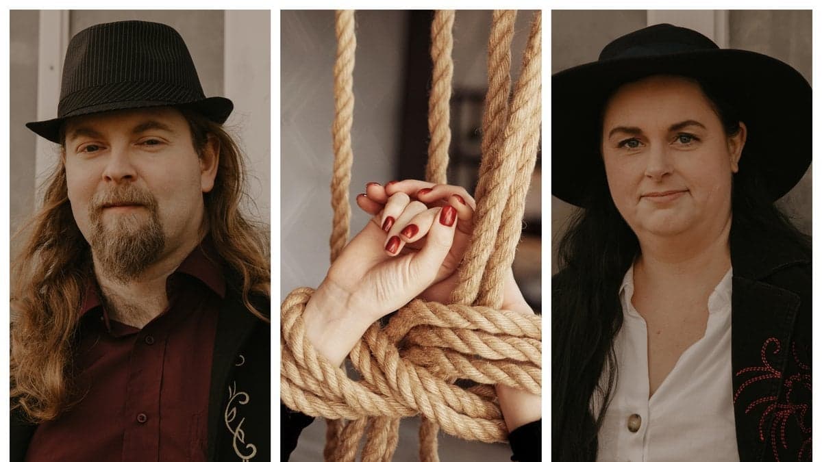 Beatrice och Johan Lindéh ägnar sig åt BDSM.