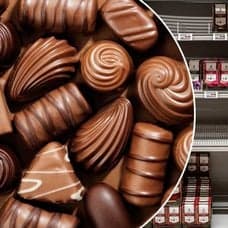 Bilder på chokladpraliner och kaffepaket.