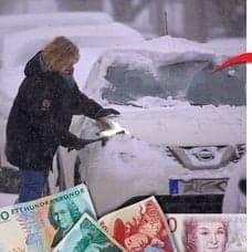 skrapa rutorna och bil som kör i snökaos.