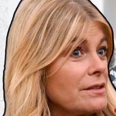 Pernilla Wahlgren rasar