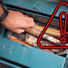 Verktygslåda och byggarbetsplats.