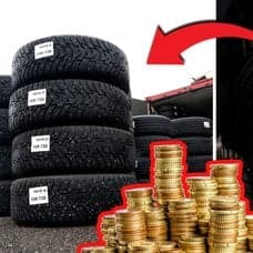 Däck på hög till vänster. Ett bildäck skruvas på till höger. En stor hög med mynt utklippt framför båda bilderna. En röd pil pekar på högen av däck.