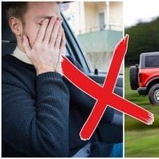 En ung man som håller händerna för ansiktet och en röd ford som kör i naturen.