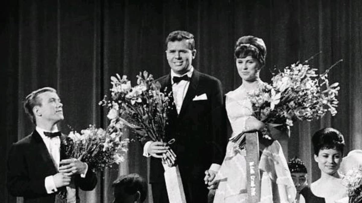 Melodi Grand Prix 1963 var Danmarks nationella musiktävling för att utse landets bidrag till Eurovision Song Contest. Bland artisterna fanns Grethe och Jørgen Ingmann, Bjørn Tidmand och Birthe Wilke.