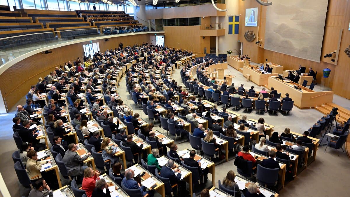 En omröstning i riksdagen om prövning för kärnkraft.