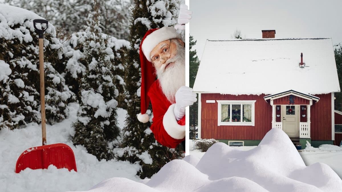 Snö och ett svenskt rött hus med snö och en jultomte.