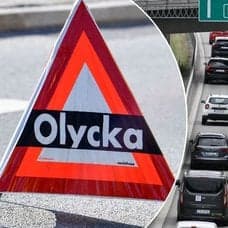 Bilder på trafik och en olycka-skylt.