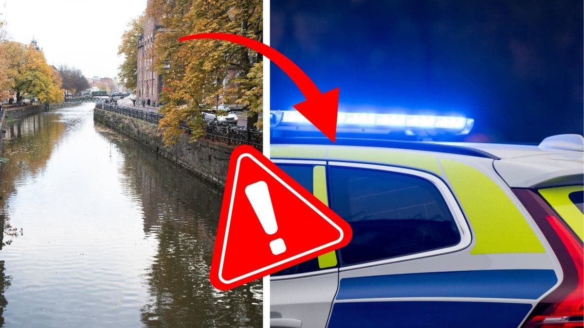 Vatten vänster, blåljus höger. Varningskylt utklippt i mitten.