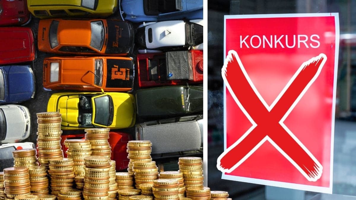 flera bilar och konkursskylt.