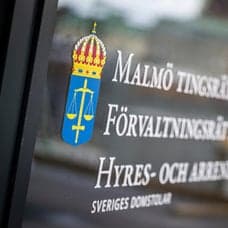 Malmö Tingsrätt ingång.