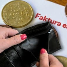 Elräkning och en tom plånbok.