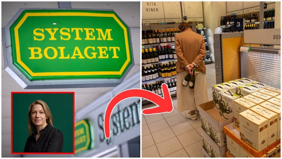En Systembolagetskylt och en kvinna som tittar på vin på Systembolaget. 