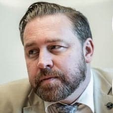 SD-toppen Mattias Karlsson, Mattias Karlsson med Jimmie Åkesson och Mattias Karlsson med frun Amanda Bergman